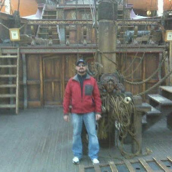 Meet your Posher, Raymond - Picture 1 of 1